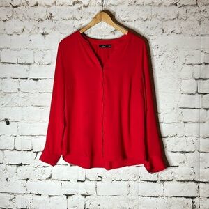 Women’s red button up long sleeve blouse L